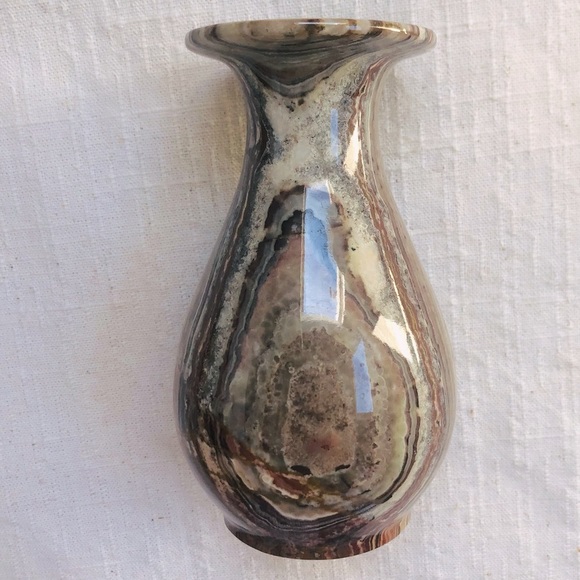 Pakistan Natural Onyx Marble Vase.